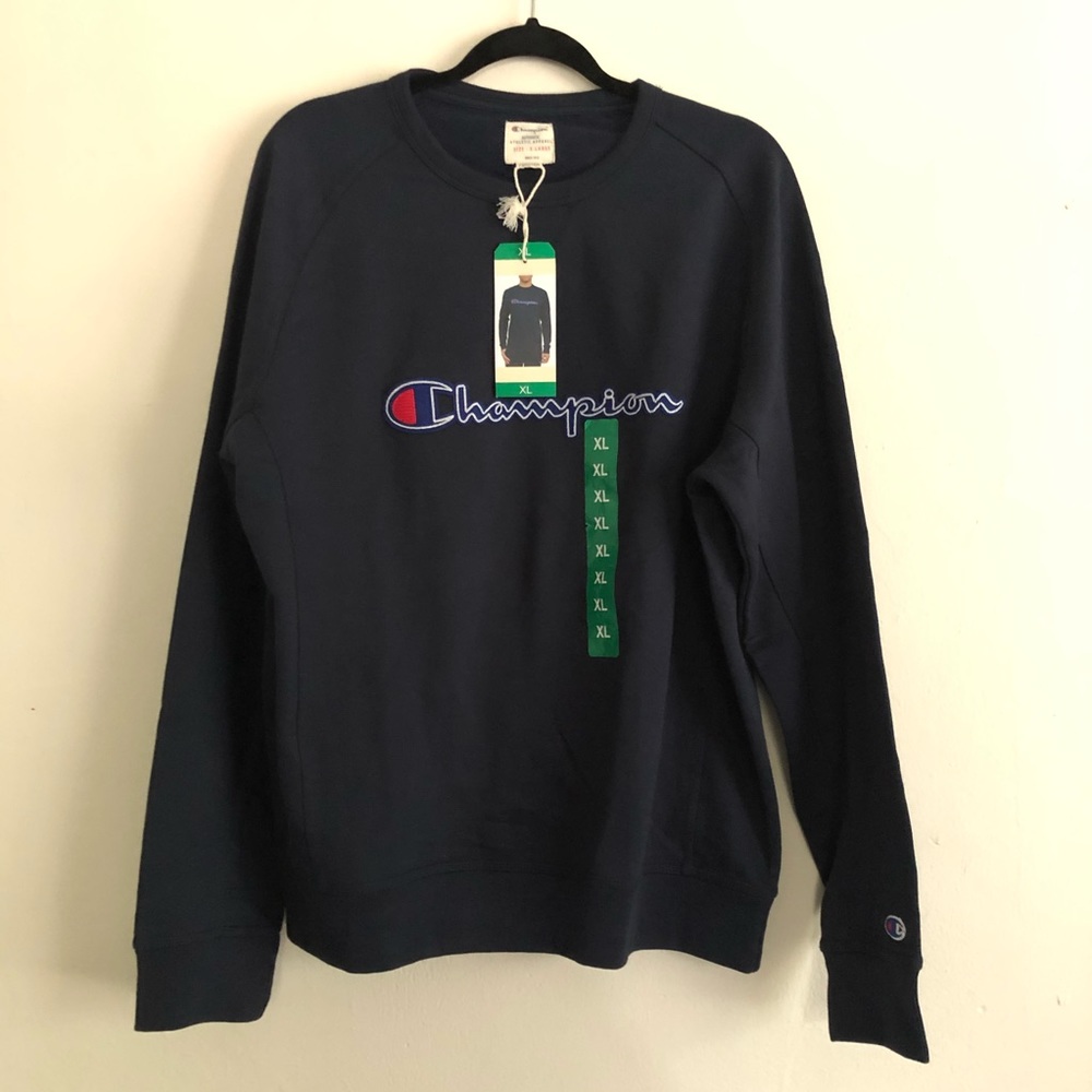 NWT Navy Blue Champion Crewneck  size XL - Picture 2 of 4